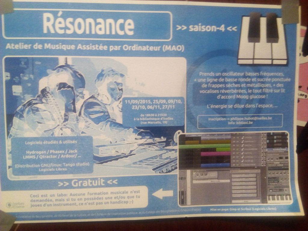 Affiche de promotion des ateliers Résonance retrouvée collée sur une armoire à Radio Campus